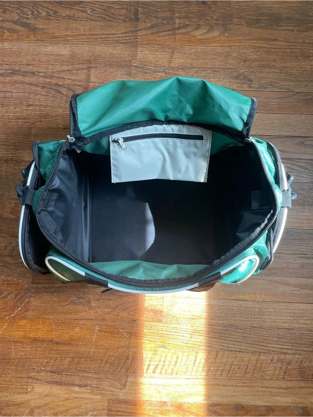 Nike vintage duffel